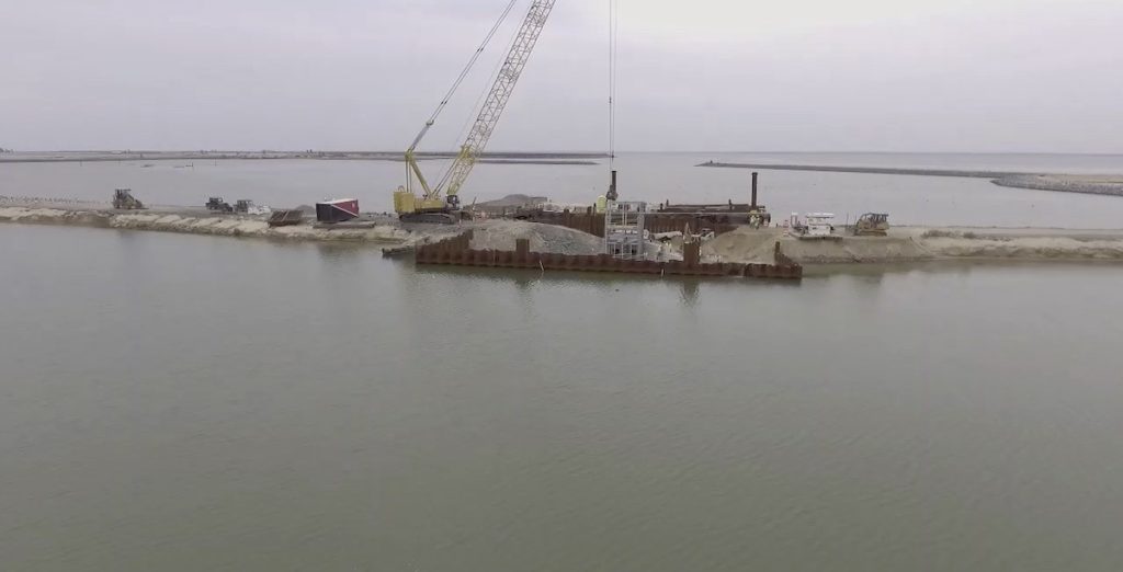 Dike construction in the Chesapeake Bay