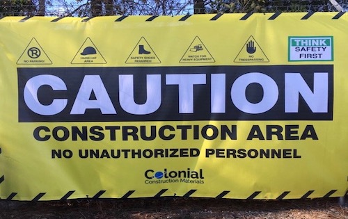 Pre-designed caution screen for construction sites
