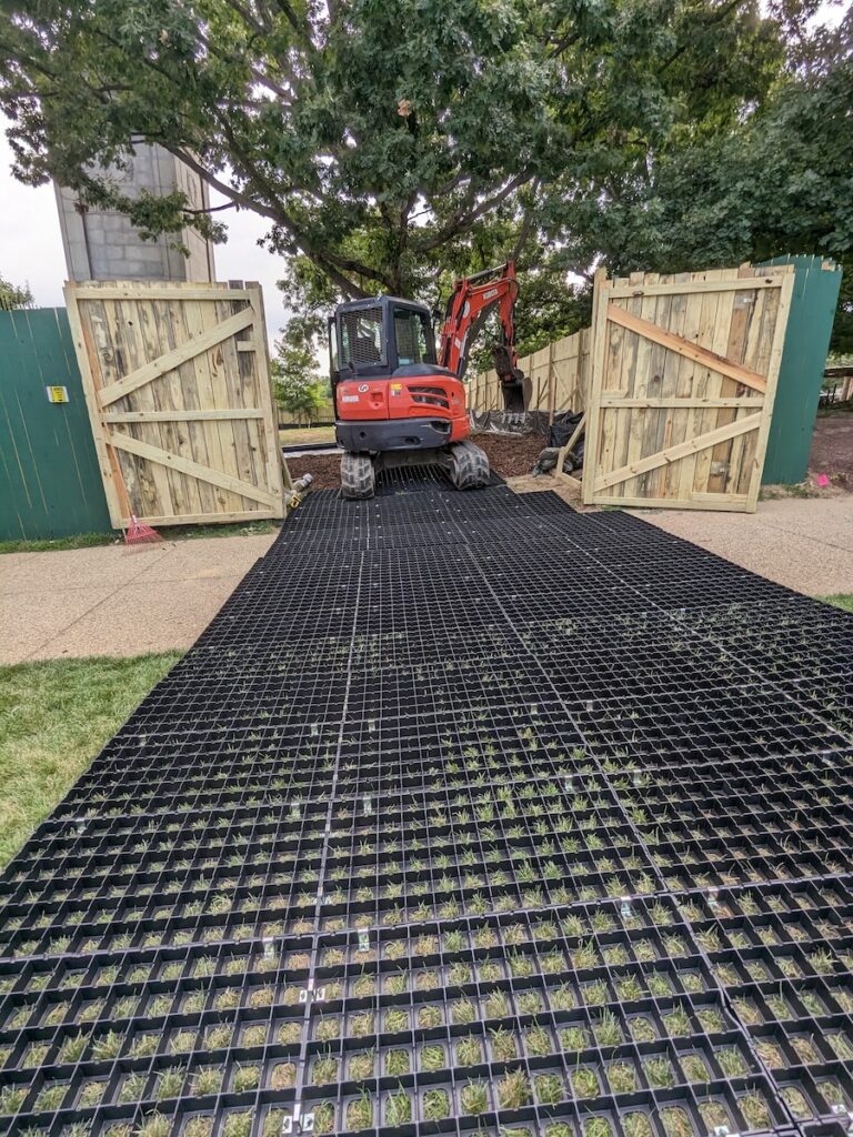 GEOTERRA mats support heavy equipment at Arlington National Cemetery