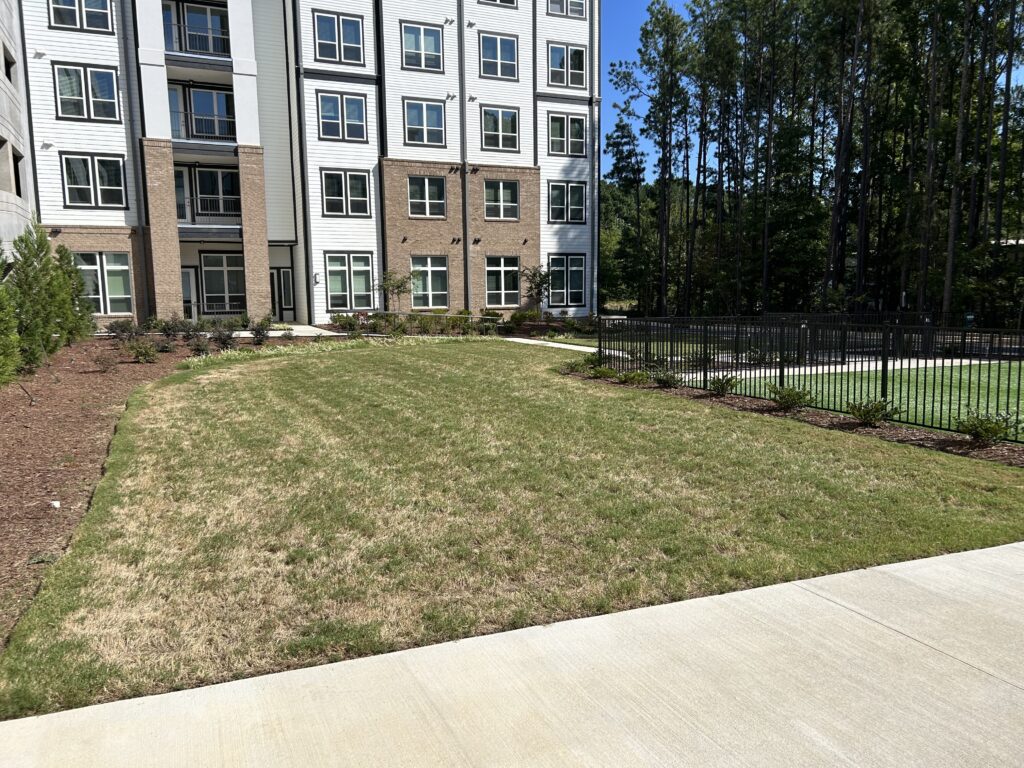 GEOBLOCK grass fire lane at apartment complex