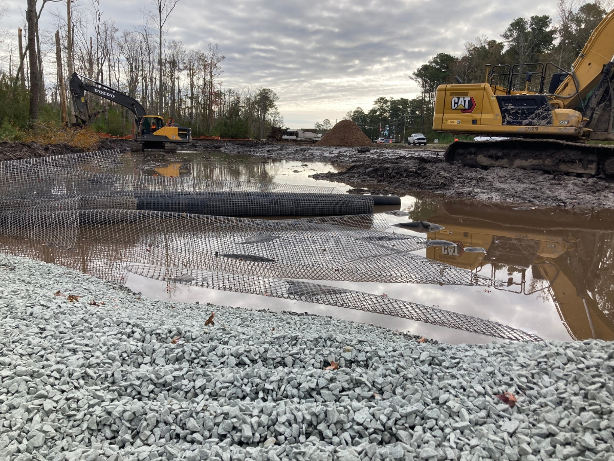 Geogrid for road reconstruction