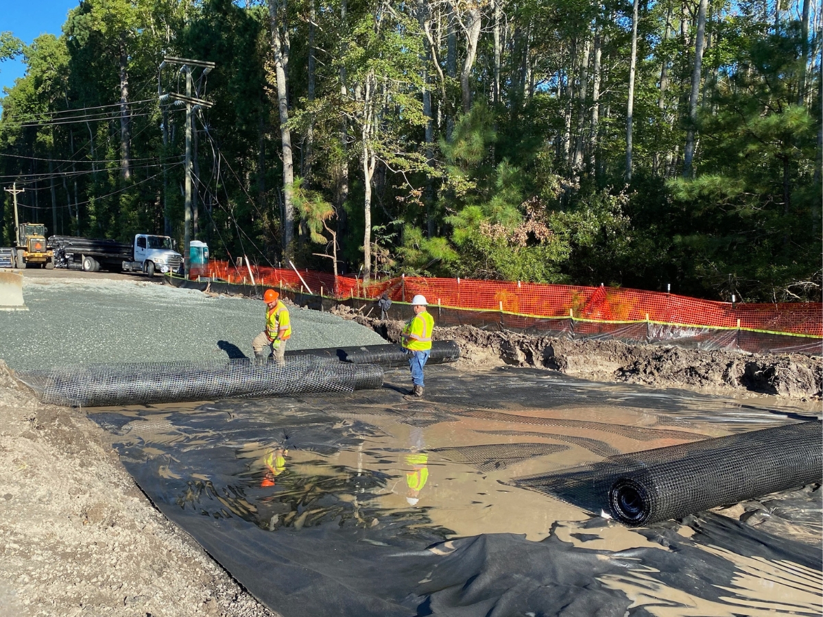 Geogrid for road reconstruction